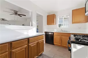 2640 110th St, Lynwood, CA 90262 - Photo 10