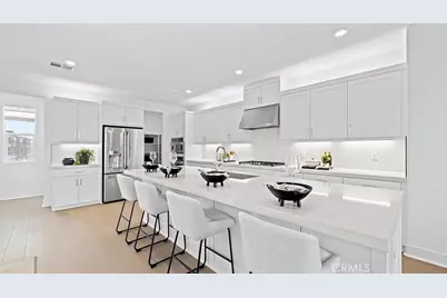 100 Harrier, Irvine, CA 92618 - Photo 2
