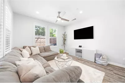 49 Finch, Lake Forest, CA 92630 - Photo 2