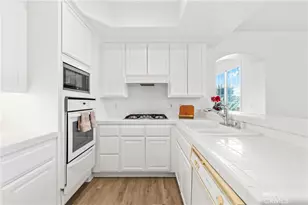 5142 Warner, Huntington Beach, CA 92649 - Photo 14