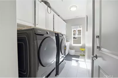 17491 Oakbluffs Lane, Huntington Beach, CA 92649 - Photo 38