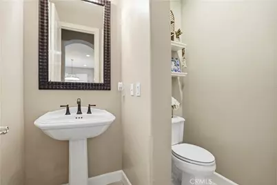 17491 Oakbluffs Lane, Huntington Beach, CA 92649 - Photo 20