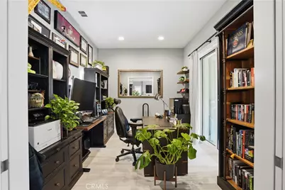 17491 Oakbluffs Lane, Huntington Beach, CA 92649 - Photo 18