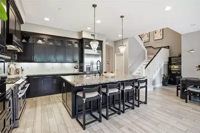 17491 Oakbluffs Lane, Huntington Beach, CA 92649 - Photo 10