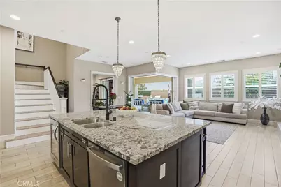 17491 Oakbluffs Lane, Huntington Beach, CA 92649 - Photo 14