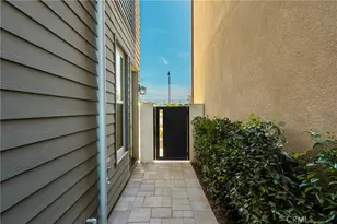 201 Lynx, Irvine, CA 92618 - Photo 8