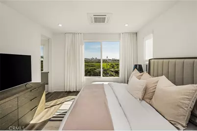 201 Lynx, Irvine, CA 92618 - Photo 32