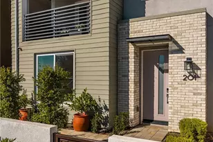 201 Lynx, Irvine, CA 92618 - Photo 4