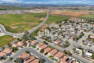 25587 Mountain Glen Cir, Menifee, CA 92585 - Photo 46