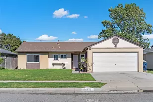 14492 Spa Dr, Huntington Beach, CA 92647 - Photo 2