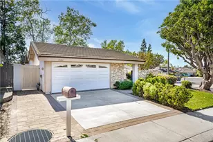 25262 Aldea Ct, Mission Viejo, CA 92691 - Photo 2
