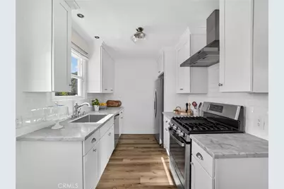 22421 Redbeam Avenue, Torrance, CA 90505 - Photo 16