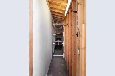 22421 Redbeam Avenue, Torrance, CA 90505 - Photo 46