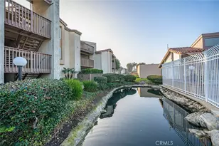 4852 104 Cabana, Huntington Beach, CA 92649 - Photo 2