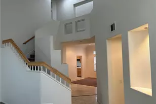 423 S Laureltree, Anaheim, CA 92808 - Photo 4