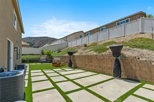 26407 Towhee Ln, Corona, CA 92883 - Photo 34