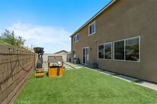26407 Towhee Ln, Corona, CA 92883 - Photo 32