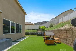 26407 Towhee Ln, Corona, CA 92883 - Photo 36