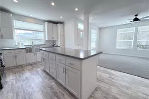 2130 Sunset Dr, Vista, CA 92084 - Photo 22