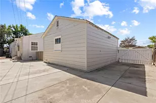 5960 Pepperwood Ave, Lakewood, CA 90712 - Photo 28