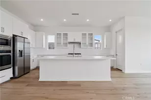 15919 Conservatory Dr, Fontana, CA 92336 - Photo 18