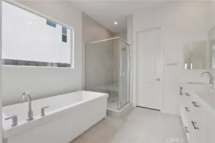 15919 Conservatory Dr, Fontana, CA 92336 - Photo 26