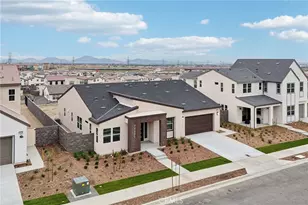 15919 Conservatory Dr, Fontana, CA 92336 - Photo 6