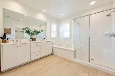 111 Omar, Irvine, CA 92620 - Photo 24