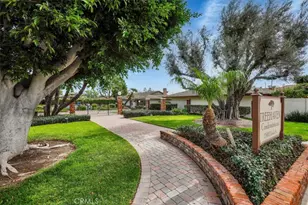 13902 Yorba, Tustin, CA 92780 - Photo 62