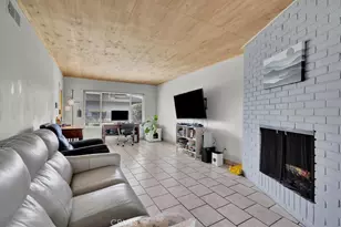 13902 Yorba, Tustin, CA 92780 - Photo 18