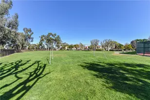 289 Stanford Ct, Irvine, CA 92612 - Photo 32