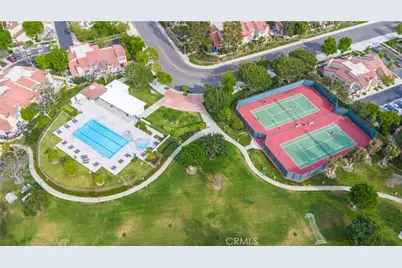 289 Stanford Court #52, Irvine, CA 92612 - Photo 4