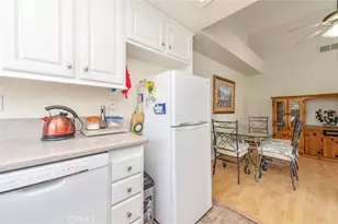 289 Stanford Ct, Irvine, CA 92612 - Photo 20