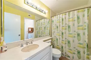 289 Stanford Ct, Irvine, CA 92612 - Photo 22