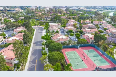 289 Stanford Court #52, Irvine, CA 92612 - Photo 6