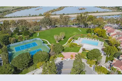 289 Stanford Court #52, Irvine, CA 92612 - Photo 12