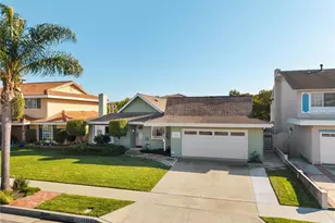 5302 Kenilworth, Huntington Beach, CA 92649 - Photo 2