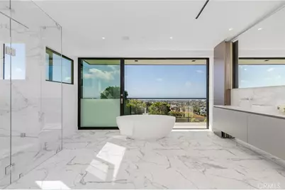 4 Geneve, Newport Beach, CA 92660 - Photo 34