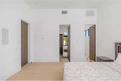 4 Geneve, Newport Beach, CA 92660 - Photo 56