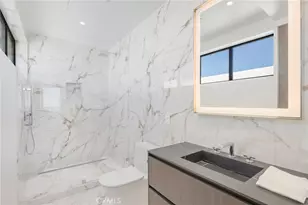 4 Geneve, Newport Beach, CA 92660 - Photo 54