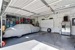 21911 Yellowstone Ln, Lake Forest, CA 92630 - Photo 4