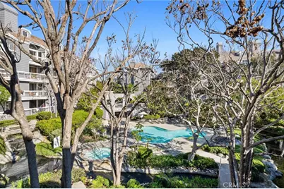 20341 Bluffside Circle #C-203, Huntington Beach, CA 92646 - Photo 8