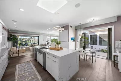 58 Victoria, Newport Beach, CA 92660 - Photo 12