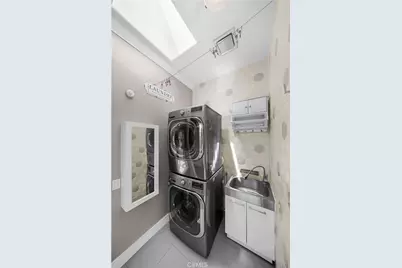 58 Victoria, Newport Beach, CA 92660 - Photo 50