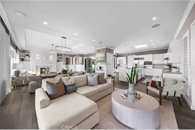 58 Victoria, Newport Beach, CA 92660 - Photo 4