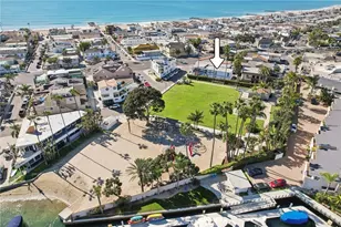 4404 Channel Pl, Newport Beach, CA 92663 - Photo 4