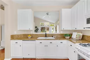 19 Finca, San Clemente, CA 92672 - Photo 10