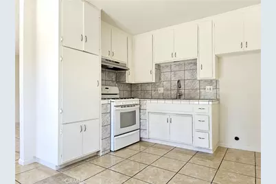 9116 Palm Street, Bellflower, CA 90706 - Photo 22