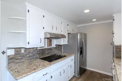 2015 E Broadway #305, Long Beach, CA 90803 - Photo 2