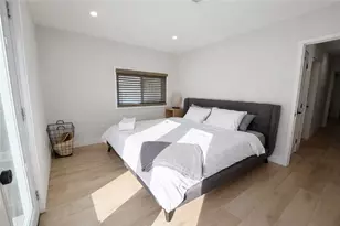 1020 N Raitt, Santa Ana, CA 92703 - Photo 20